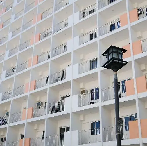 Genesis Unit Smdc Fields Apartamento